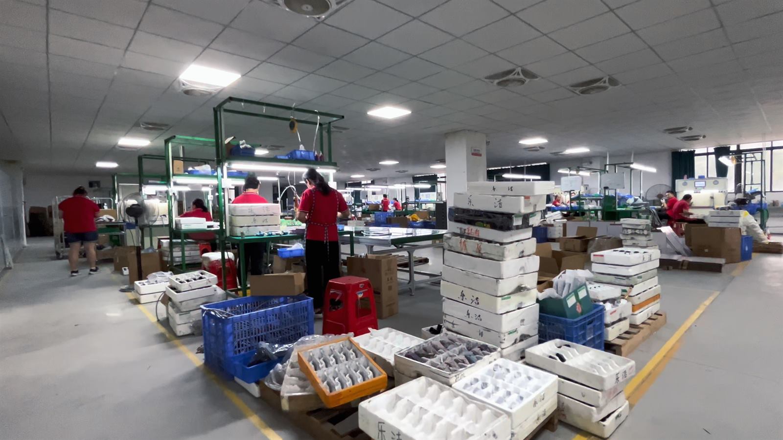 AUSTLER assembly team at work